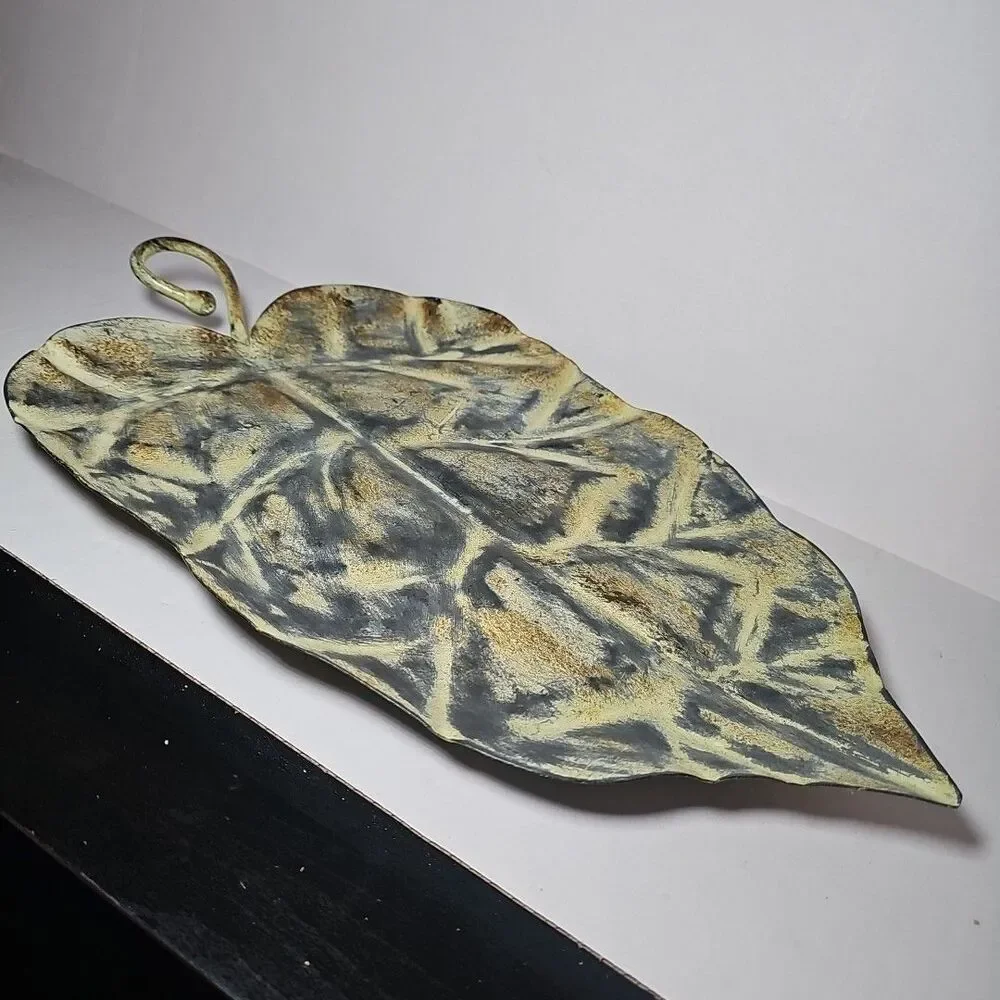 Large 19 Inch Green Metal Leaf Centerpiece Tray Nature Outdoor Tree